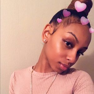 Meet your Posher, Tierra